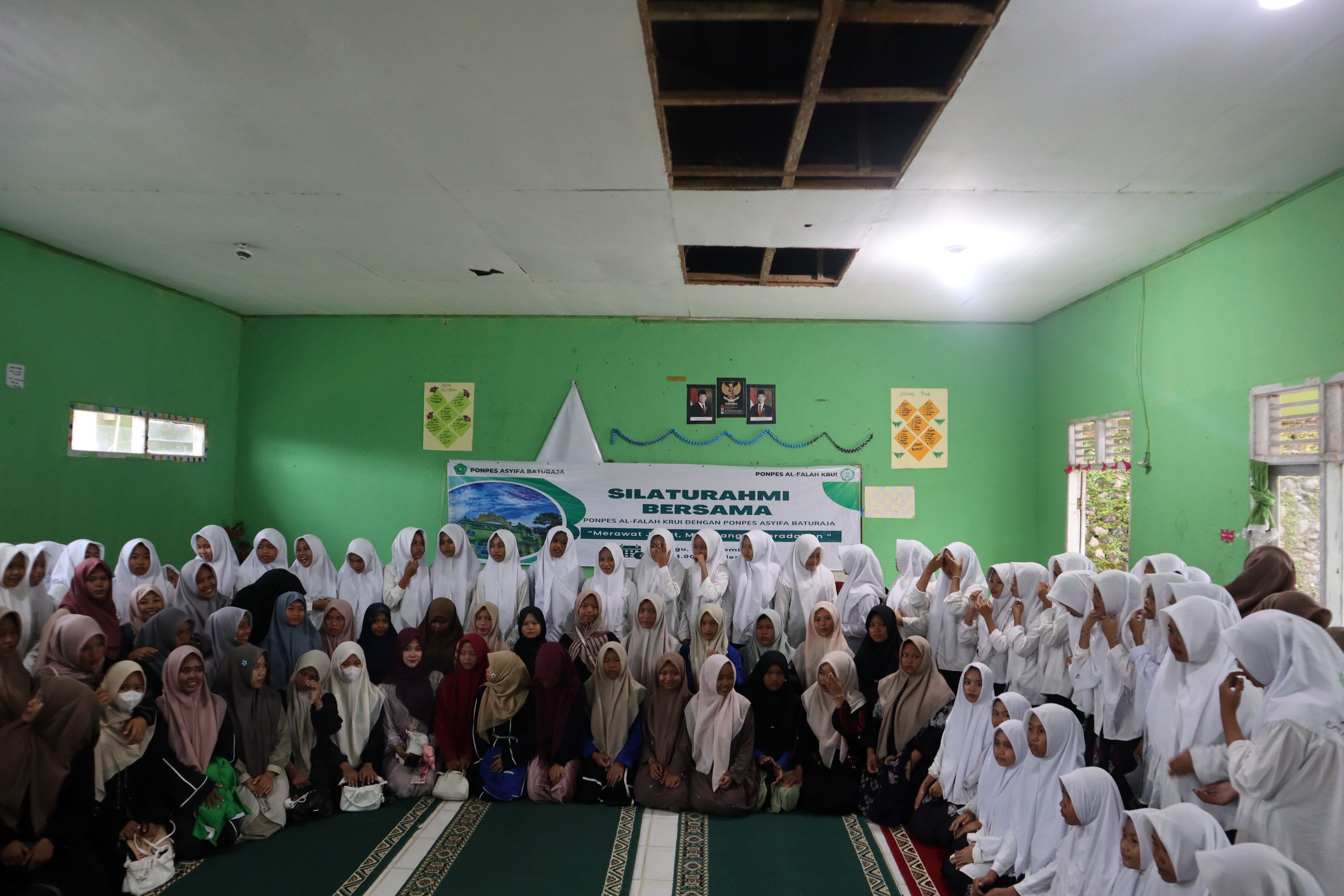 Silaturahmi Bersama Pondok Pesantren Al Falah Krui DenganPondok Pesantren Asyifa Baturaja